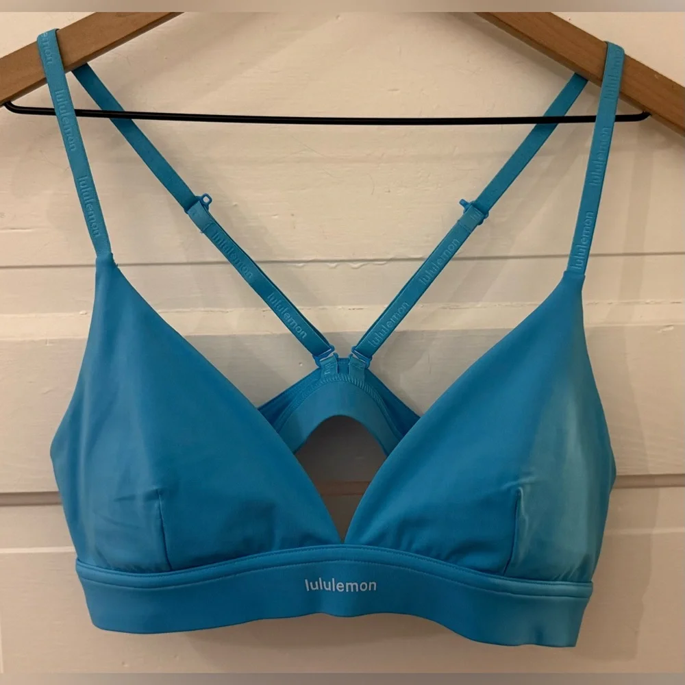 Lululemon License to Train Triangle Bra Kayak Blue Light 8